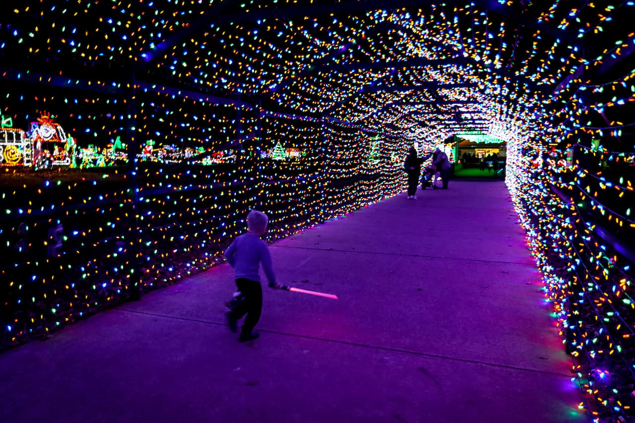 10 Holiday Light Displays in Georgia (updated 2022)