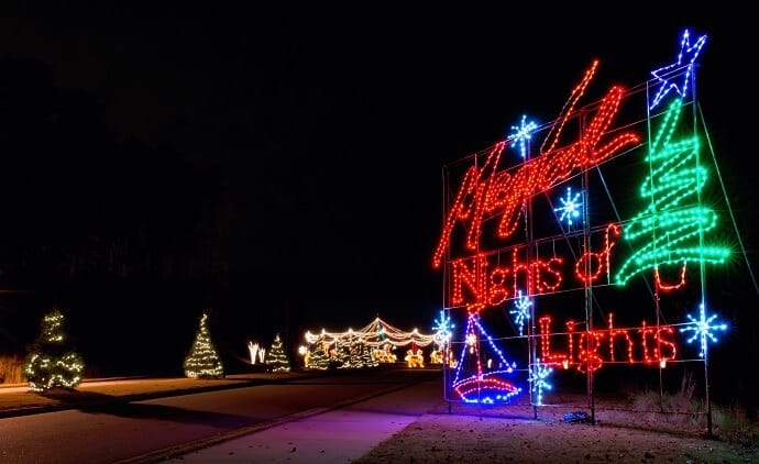 drive through christmas lights near me 2022