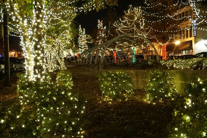 house decorated christmas lights in georgia