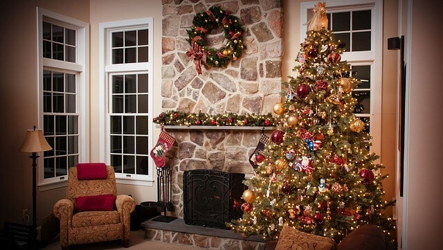 Xmas Tree and Christmas Decorations