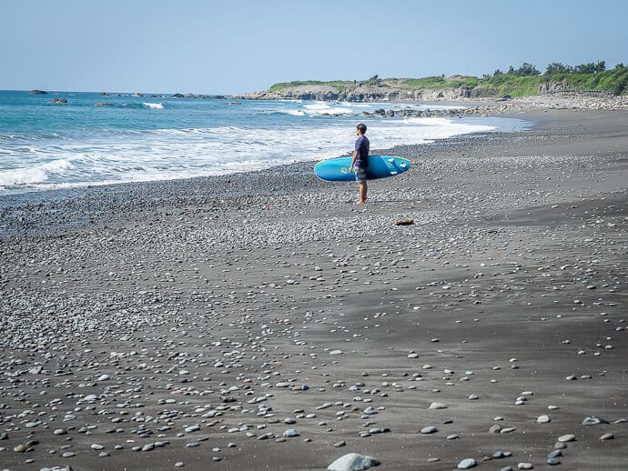 Taiwan SurfThe Taiwan Surf is perfect for beginner surfers