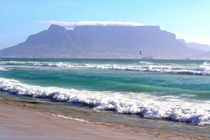 Best Mountains in Africa - Table Mountain by Ulrike Mai from Pixabay