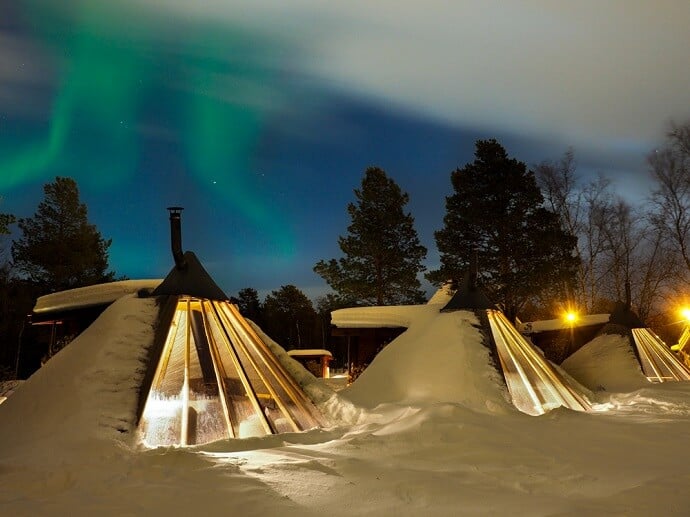 Unusual Accomodation in Norway - Holmen Husky Lodge