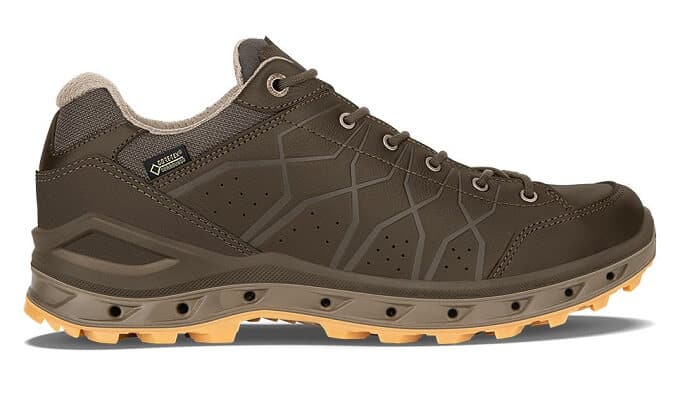 LOWA Aerano GTX Lo- Mens comfortable walking shoes