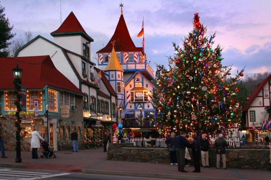 Christkindl Market in Helen