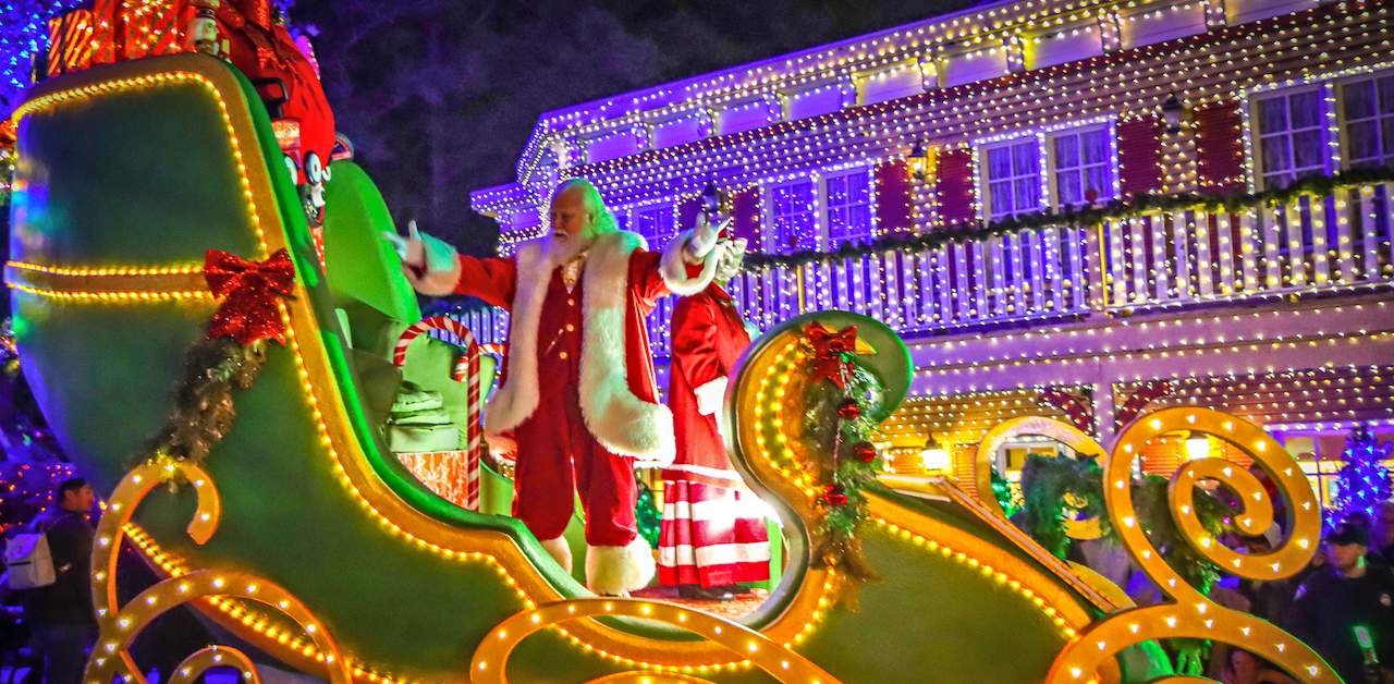 The 25 Best Christmas Light Displays + Tours for 2023