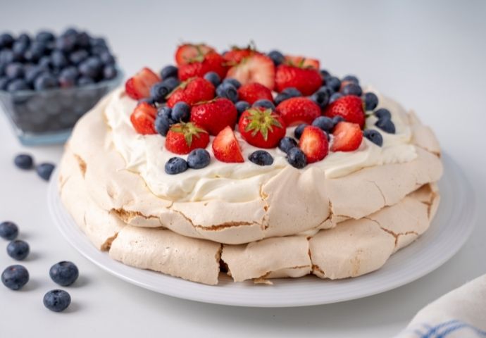 Pavlova - New Zealand Food