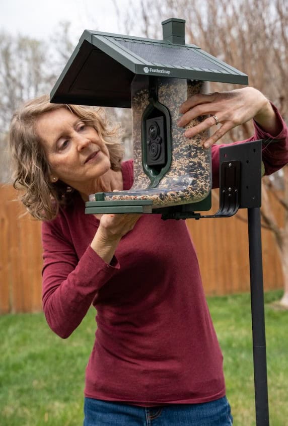 FeatherSnap Scout Bird feeder Gifts for nature lovers