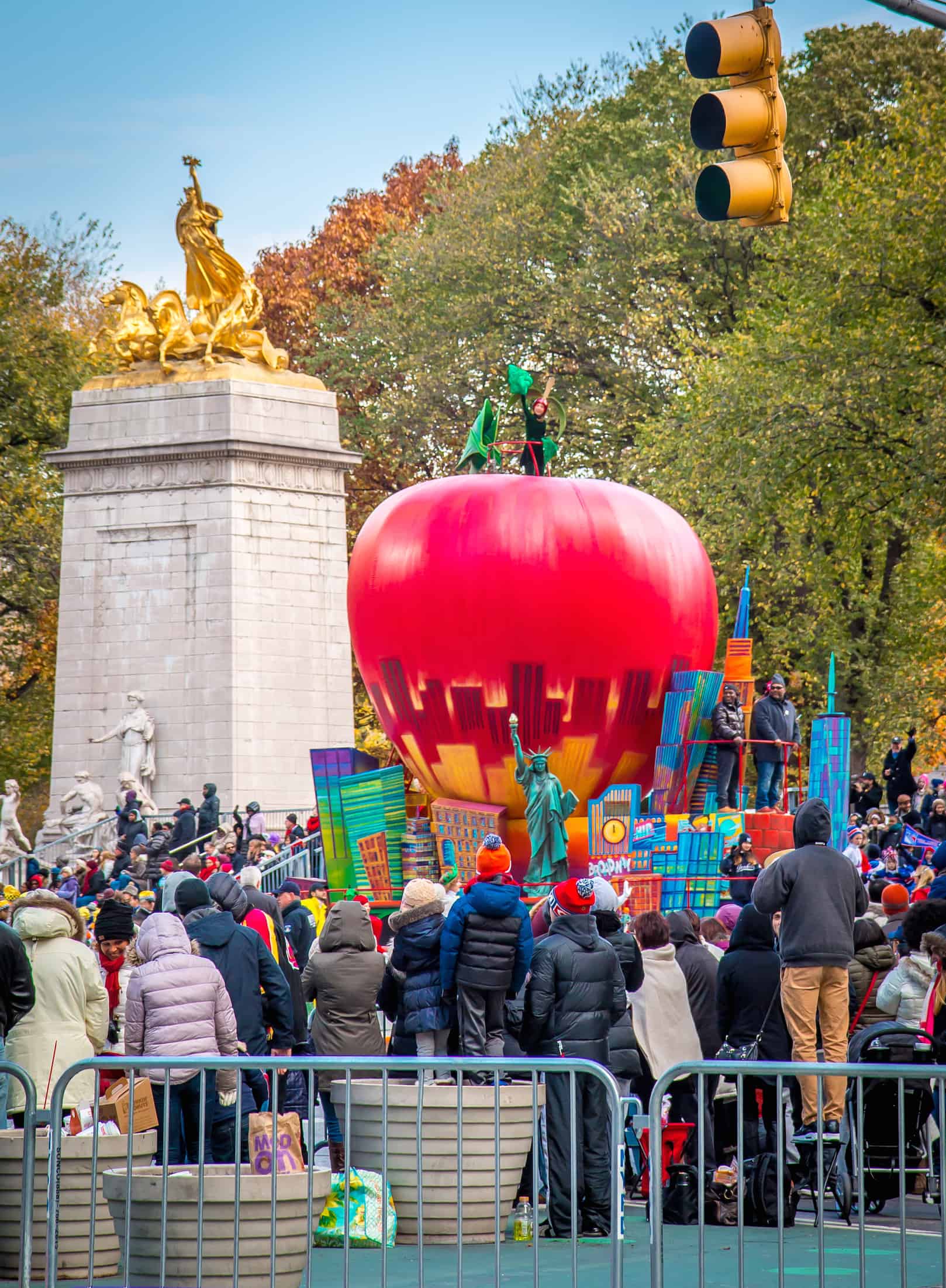 90th macy's thanksgiving day parade- De La Soul Big Apple