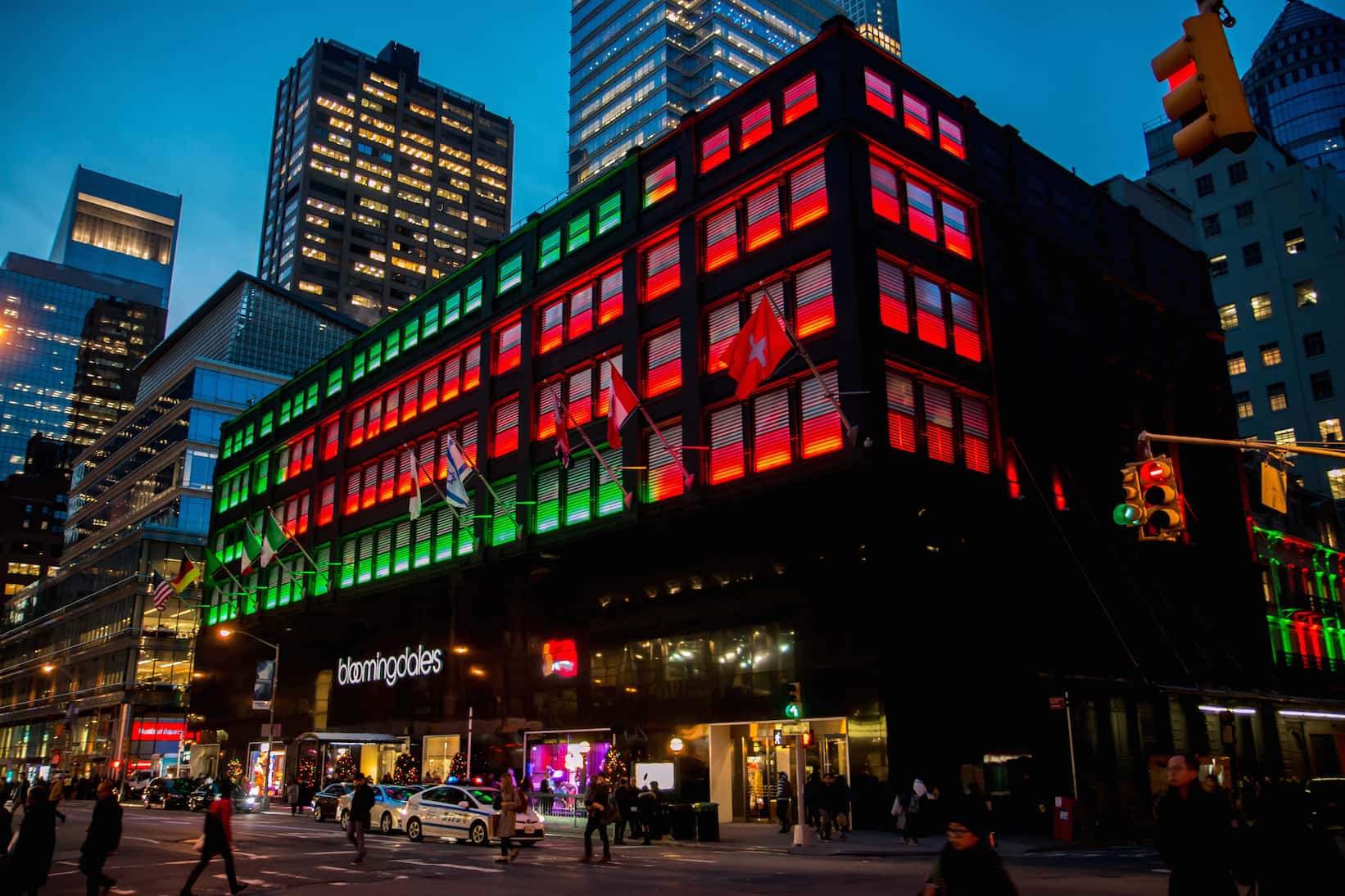 NYC Christmas: Free Walking Tour (Bloomingdales)