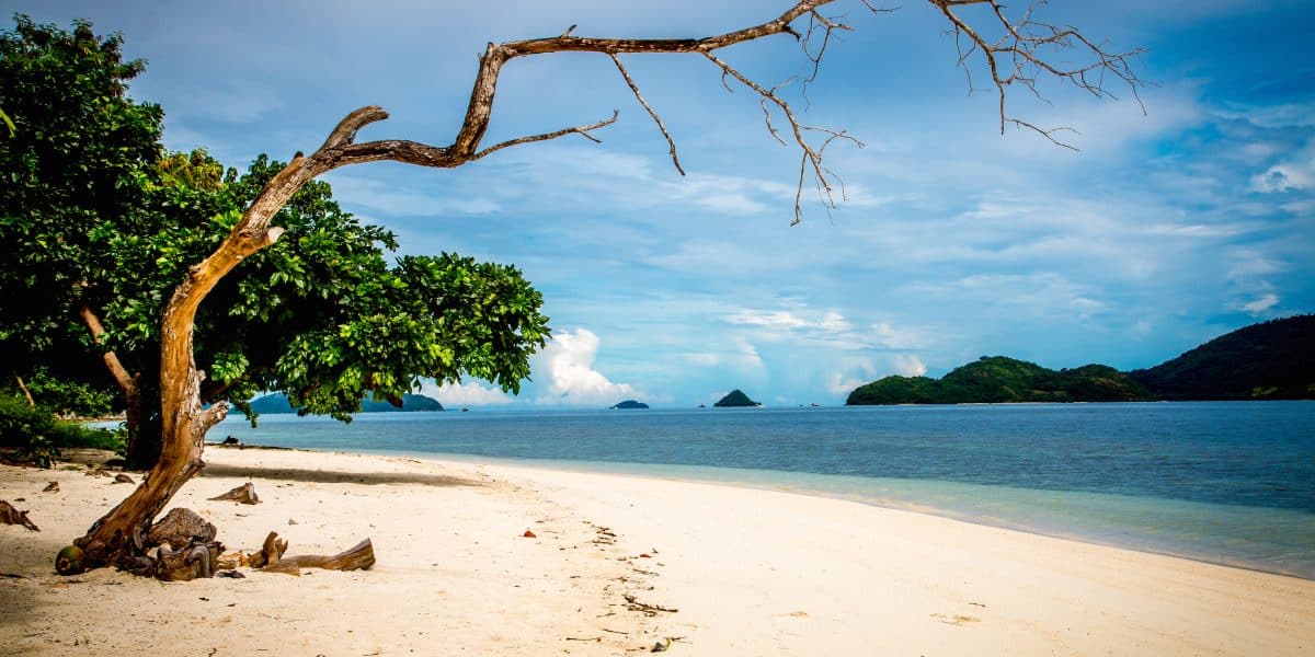Things to Do in Coron, Palawan: Island Hopping