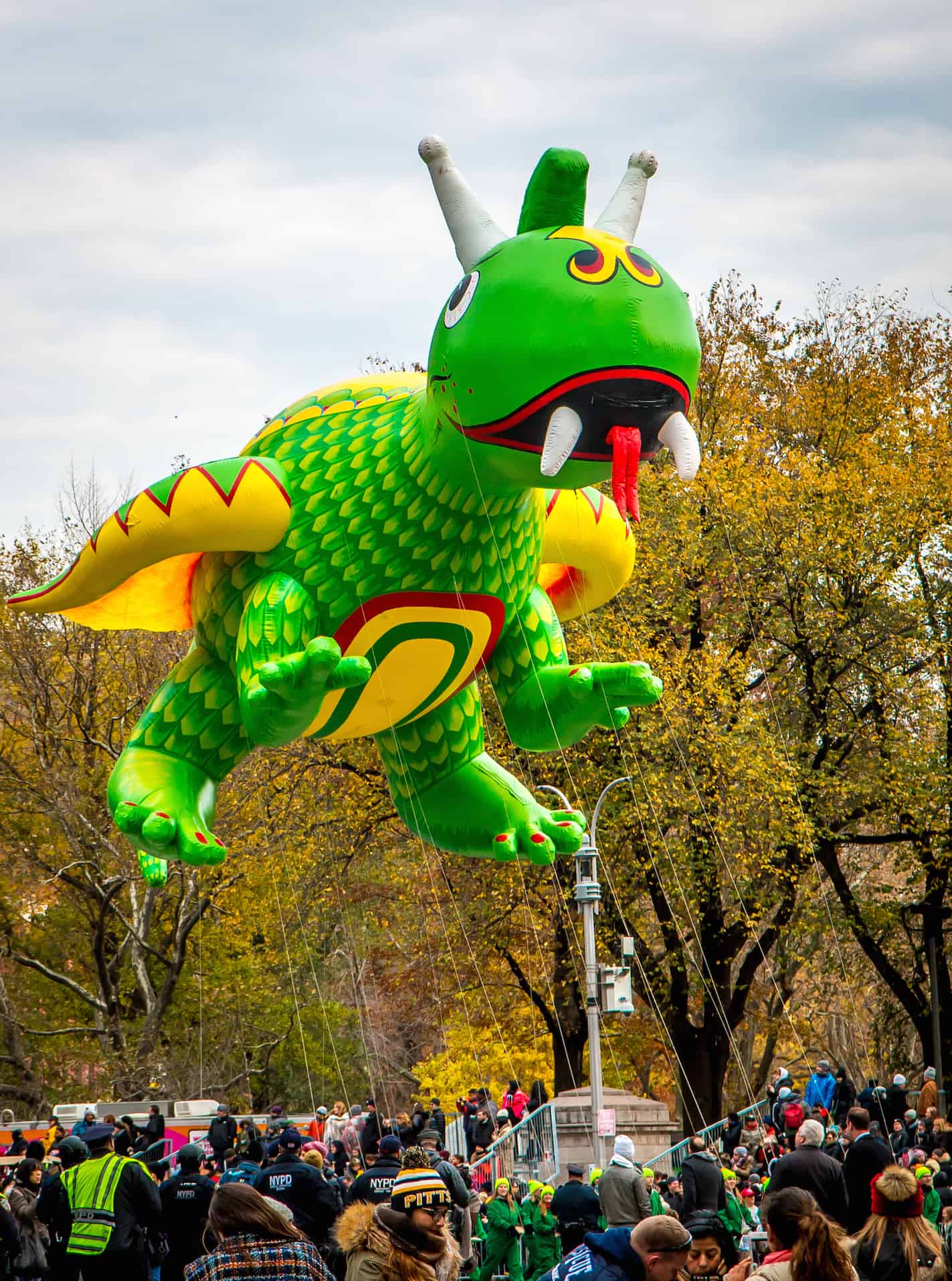 90th macy's thanksgiving day parade- Dragon