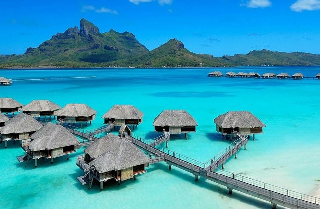 How to save money for travelling -Four Seasons Bora Bora, Tahiti