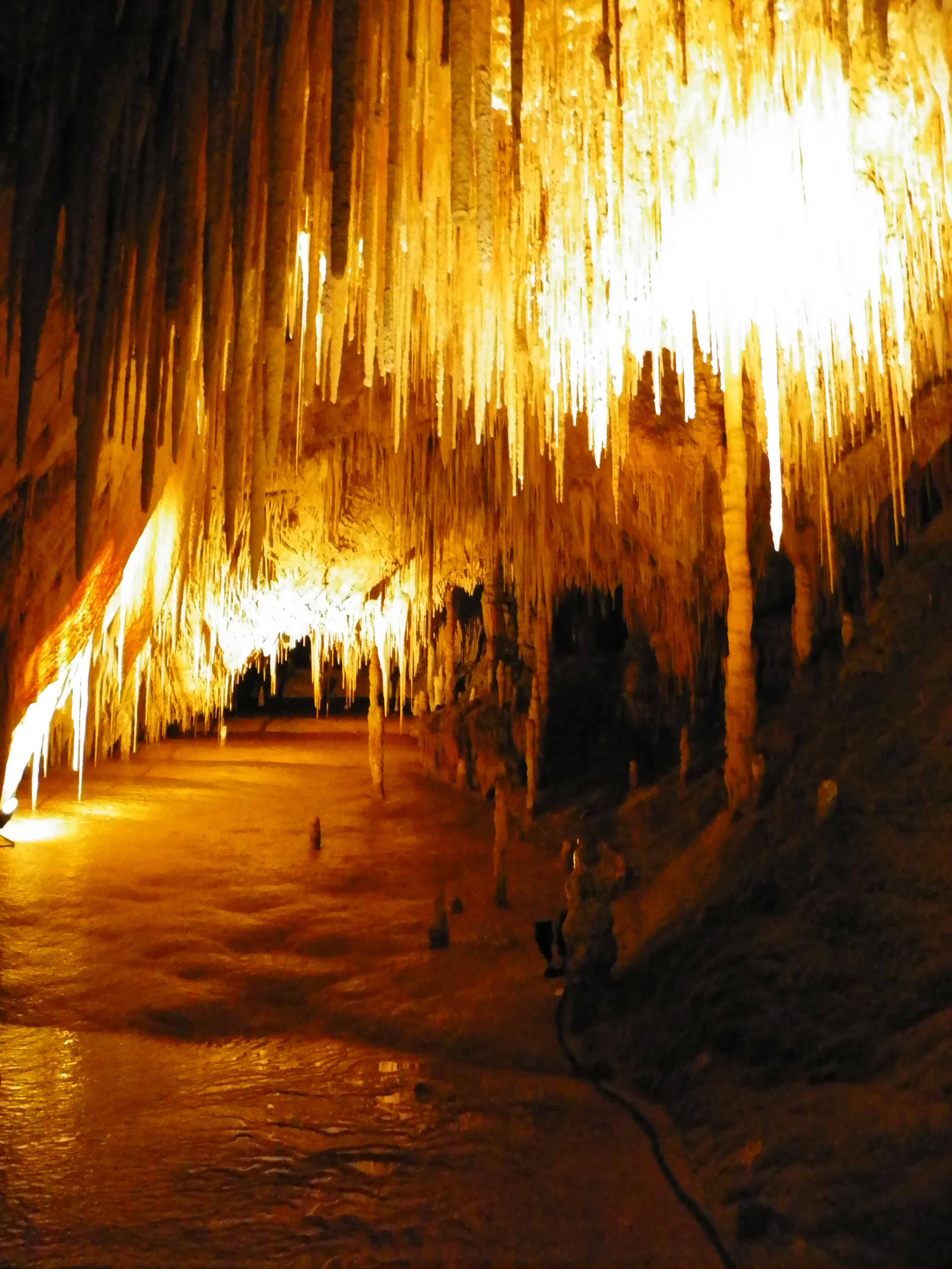 Underground Caves in Australia -Hastings Cave