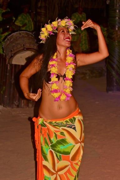 A gorgeous Hula dancer at Moorea's Tiki Village Theatre, Tahiti