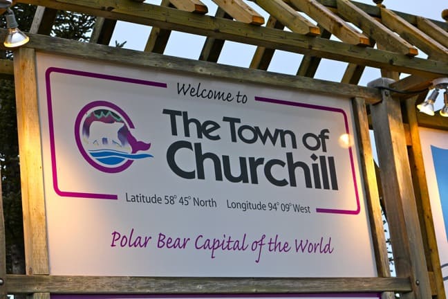 Churchill_Manitoba_Polar_Bear_Capital_of-the_World