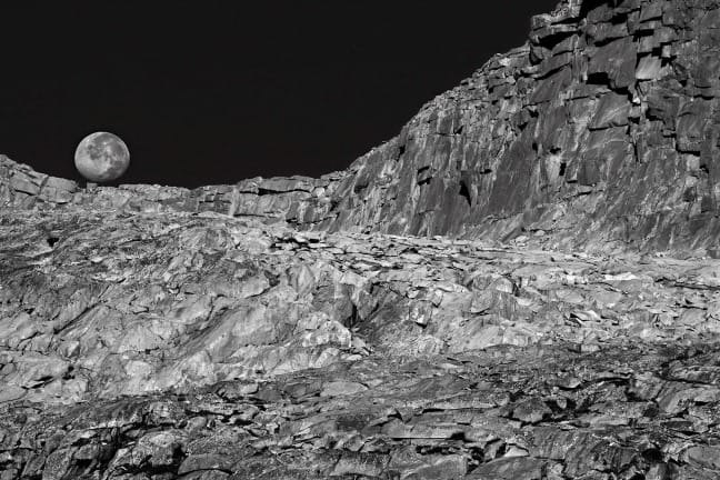 Ansel Adams Wilderness, Moonset, near Donohue Pass