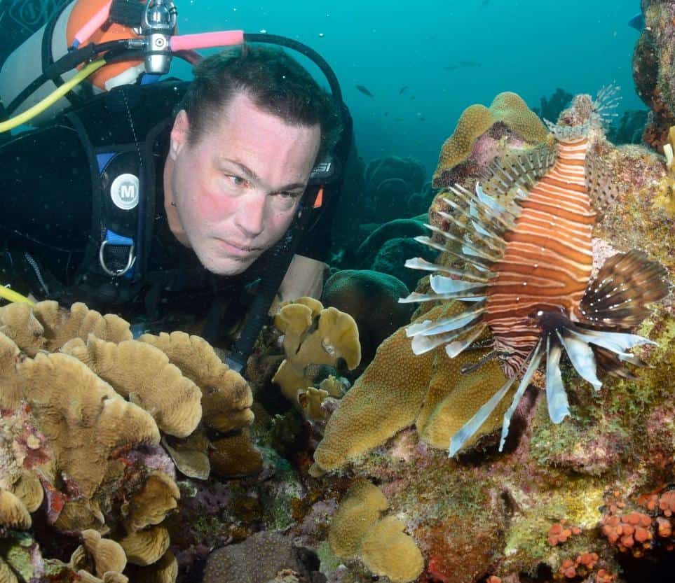 Jeff Corwin Scuba Diving 