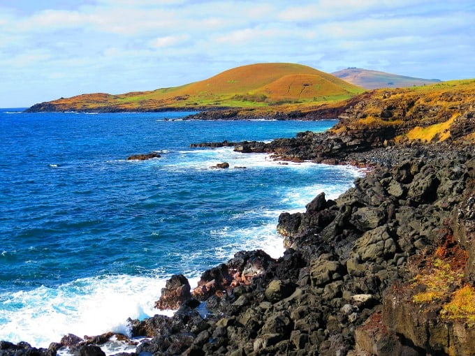 Rapa Nui National Park Easter Island- shoreline