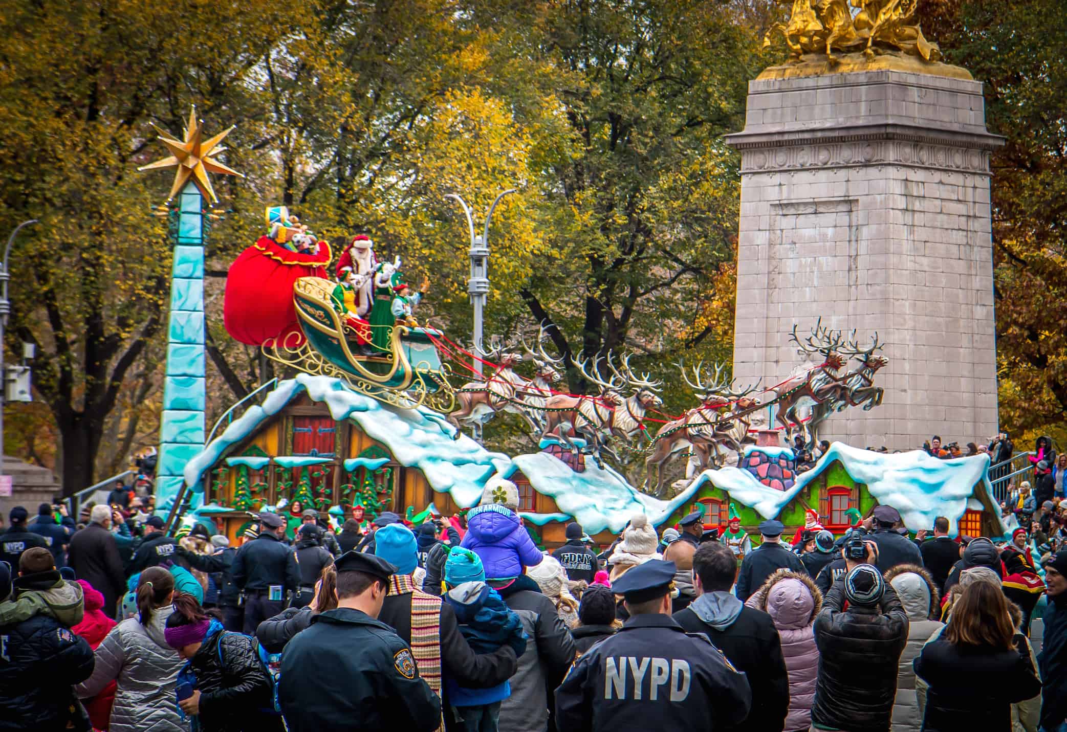 90th macy's thanksgiving day parade- Santa Claus