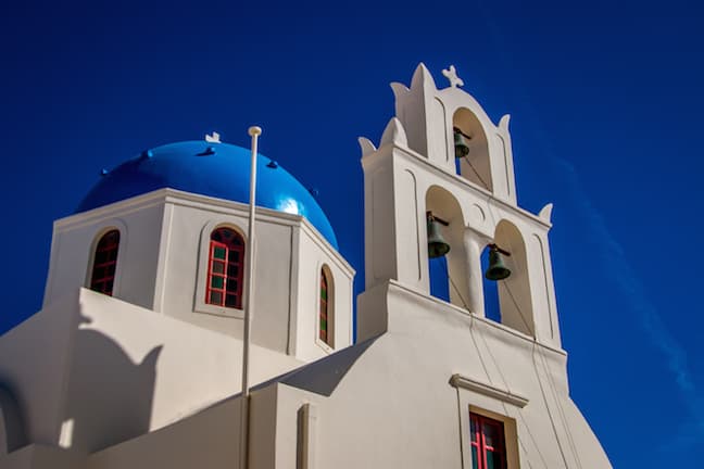 The Church in Oia That Leads to Santorini's Most Picturesque Spot