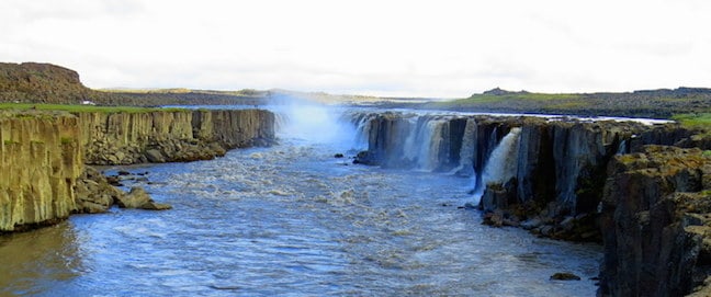 Waterfalls in Iceland -Selfoss Waterfall