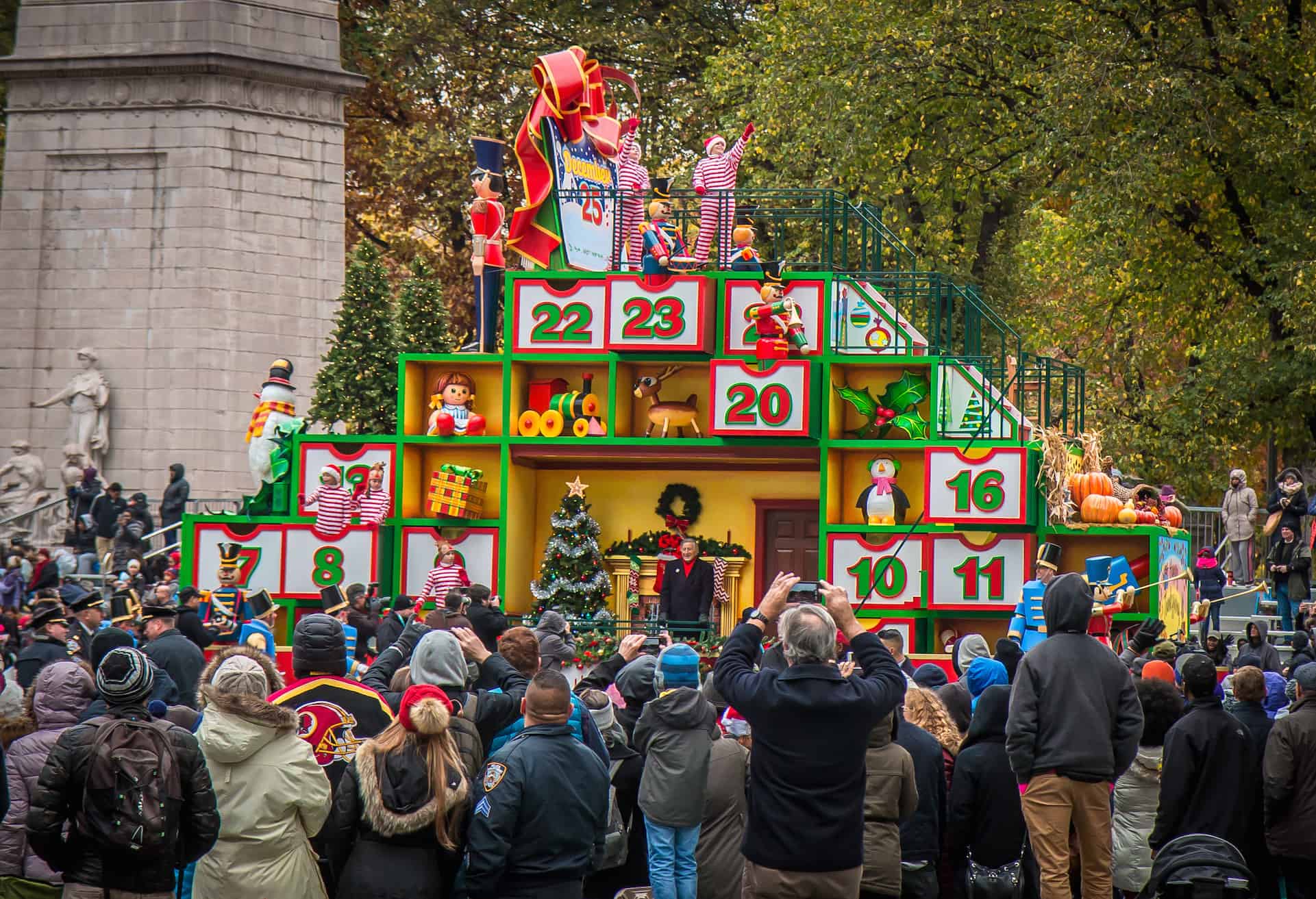 90th macy's thanksgiving day parade- Tony Bennett