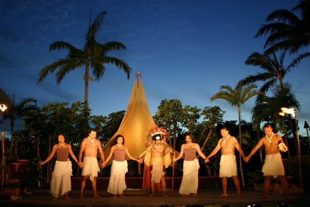 Gathering of the Kings cultural show and luau Fairmont Orchid