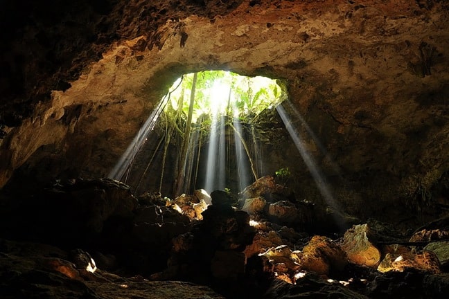 Rio Secreto Caves