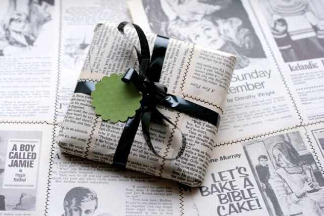 Optional wrapping - using old newspapers Photo Tracy via Flickr cc