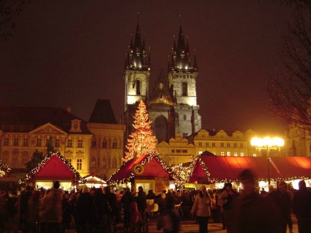 Christmas market in Prague, historical capital of Bohemia, where glass decorations began Photo Pazuzu via Wikimedia Commons